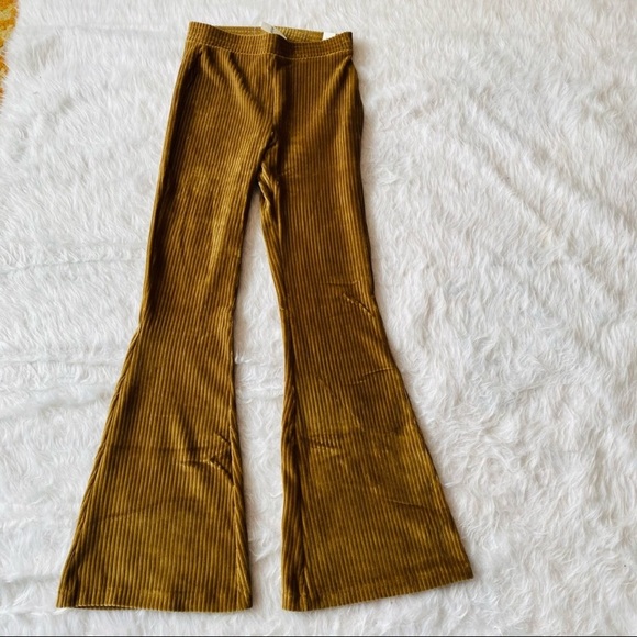 Aerie NWT groove on highwaist velour flare leg legging size M tree line gold - Picture 5 of 8